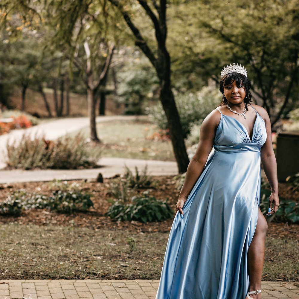 Elegant Blue Evening Gown